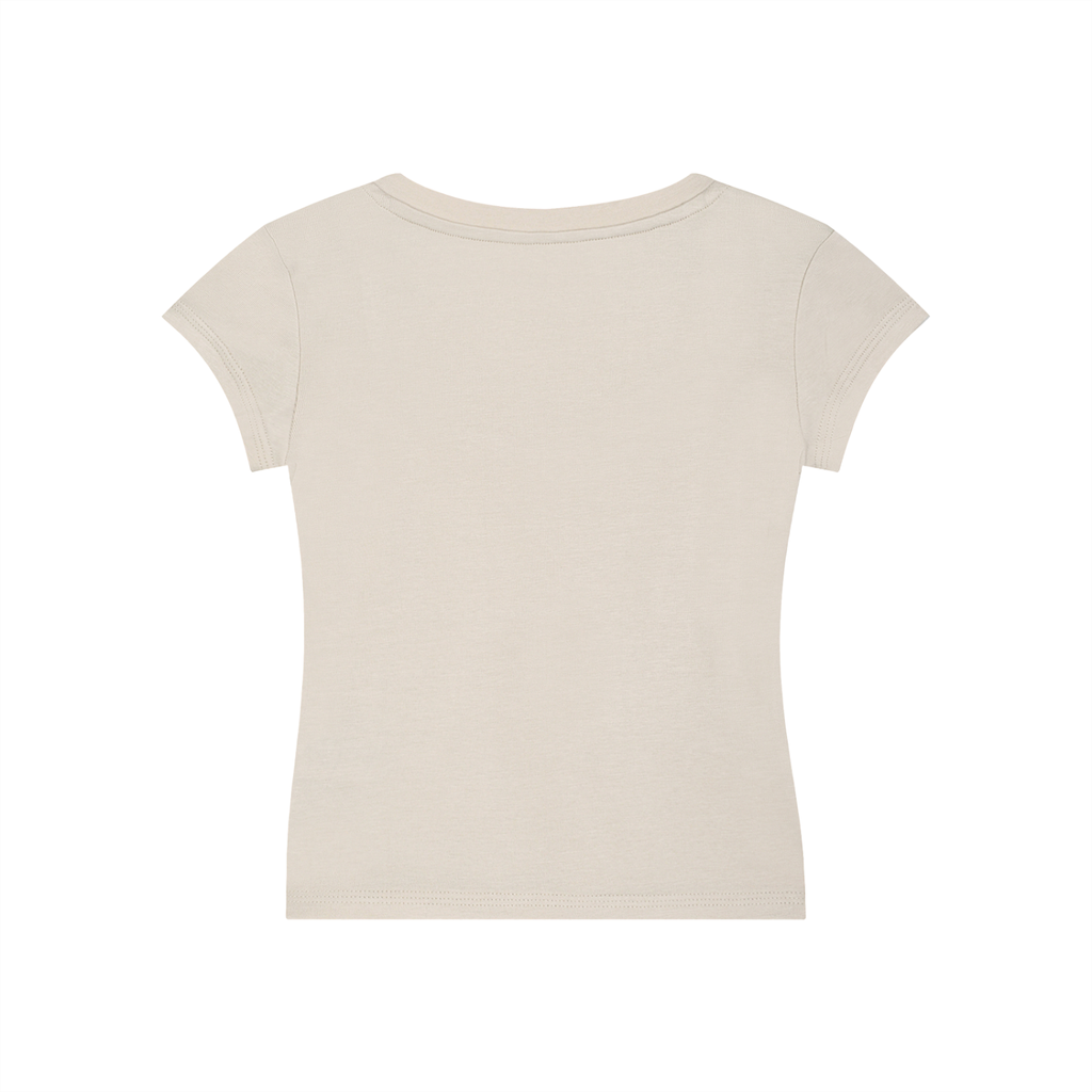 Schönes Woman Bodycon T-Shirt in Beige. Perfekt für den Klassischen und schicken Look.